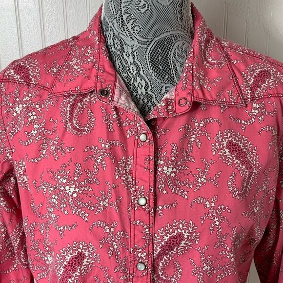 The Territory Ahead pearl snap paisley shirt - Picture 2 of 4